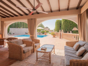 Enticing Villa in Benissa with Swimming Pool